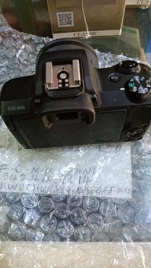 Canon M50 London Used