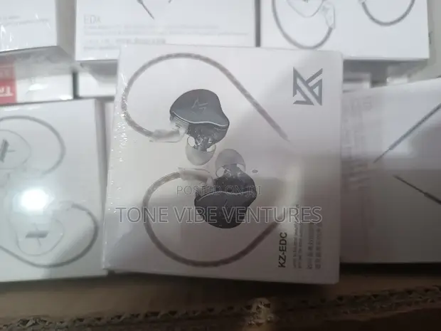 Kz In Ear EDC