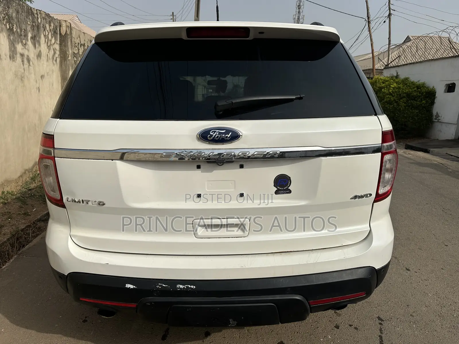 2013 Ford Explorer Limited 4dr 4x4 (3.5L 6cyl 6A) - Image 1