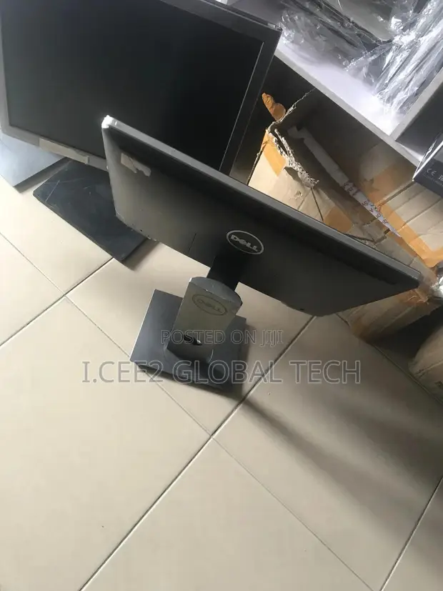 19” HP Monitor Screen