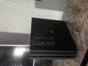 Ps4 Pro With One Pad and Games