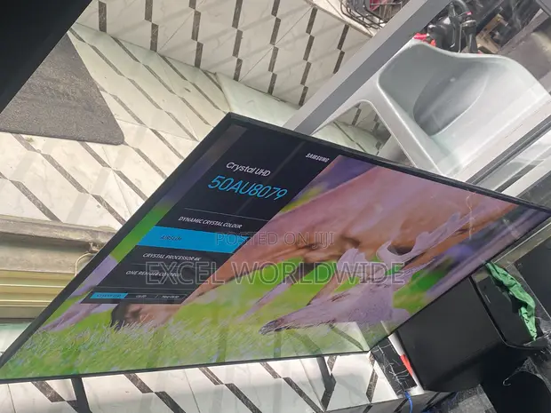 50 “ Samsung Ultra Uhd Smart Tv With Game Mode