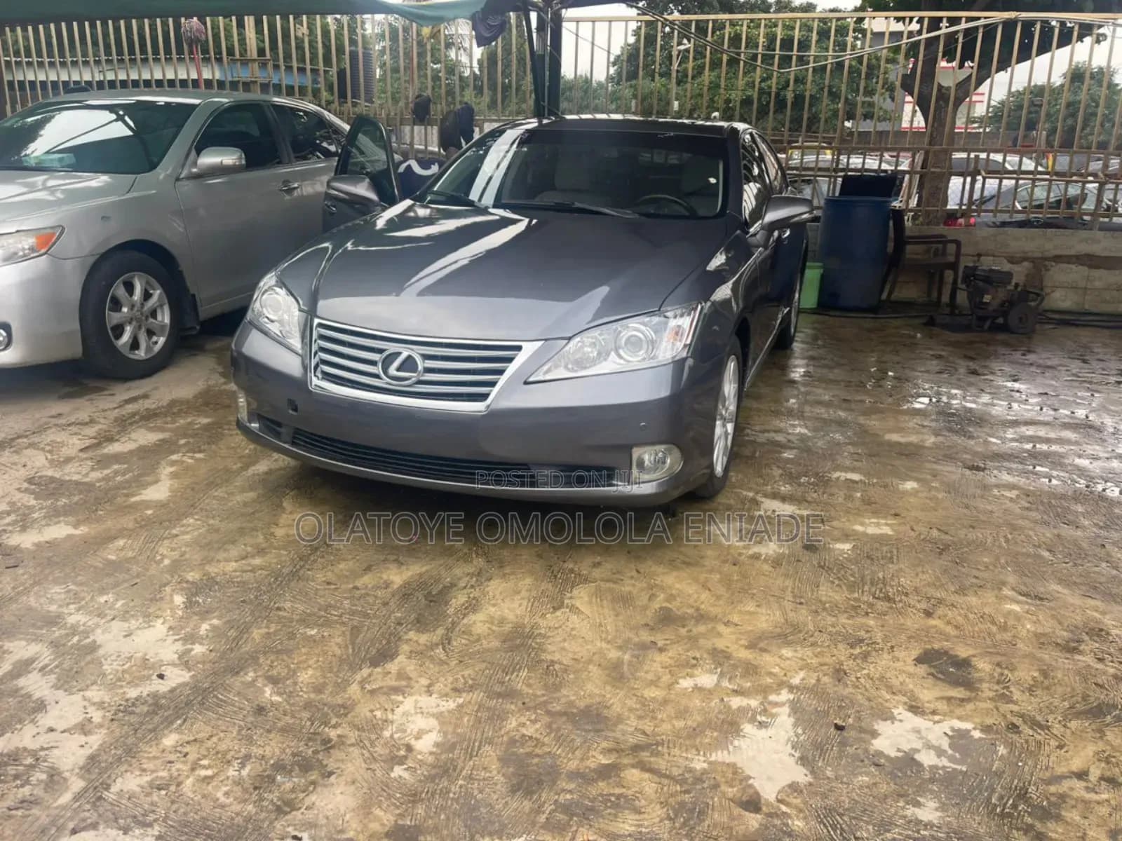 2013 Lexus Es 350 FWD - Image 1