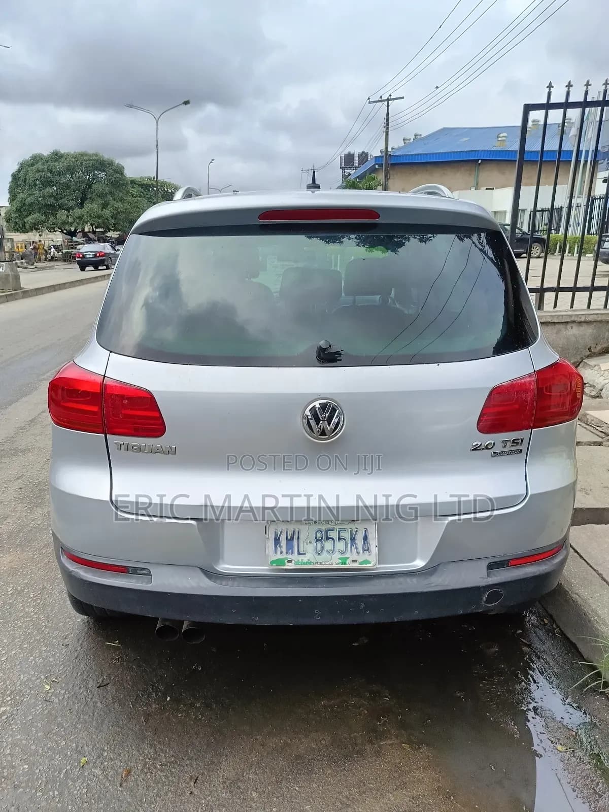 2015 Volkswagen Tiguan - Image 1