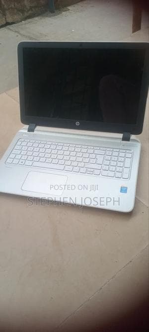 Laptop HP Pavilion 15 8GB Intel Core I3 HDD 320GB