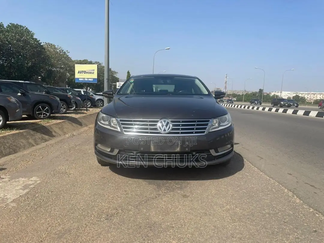2014 Volkswagen Passat