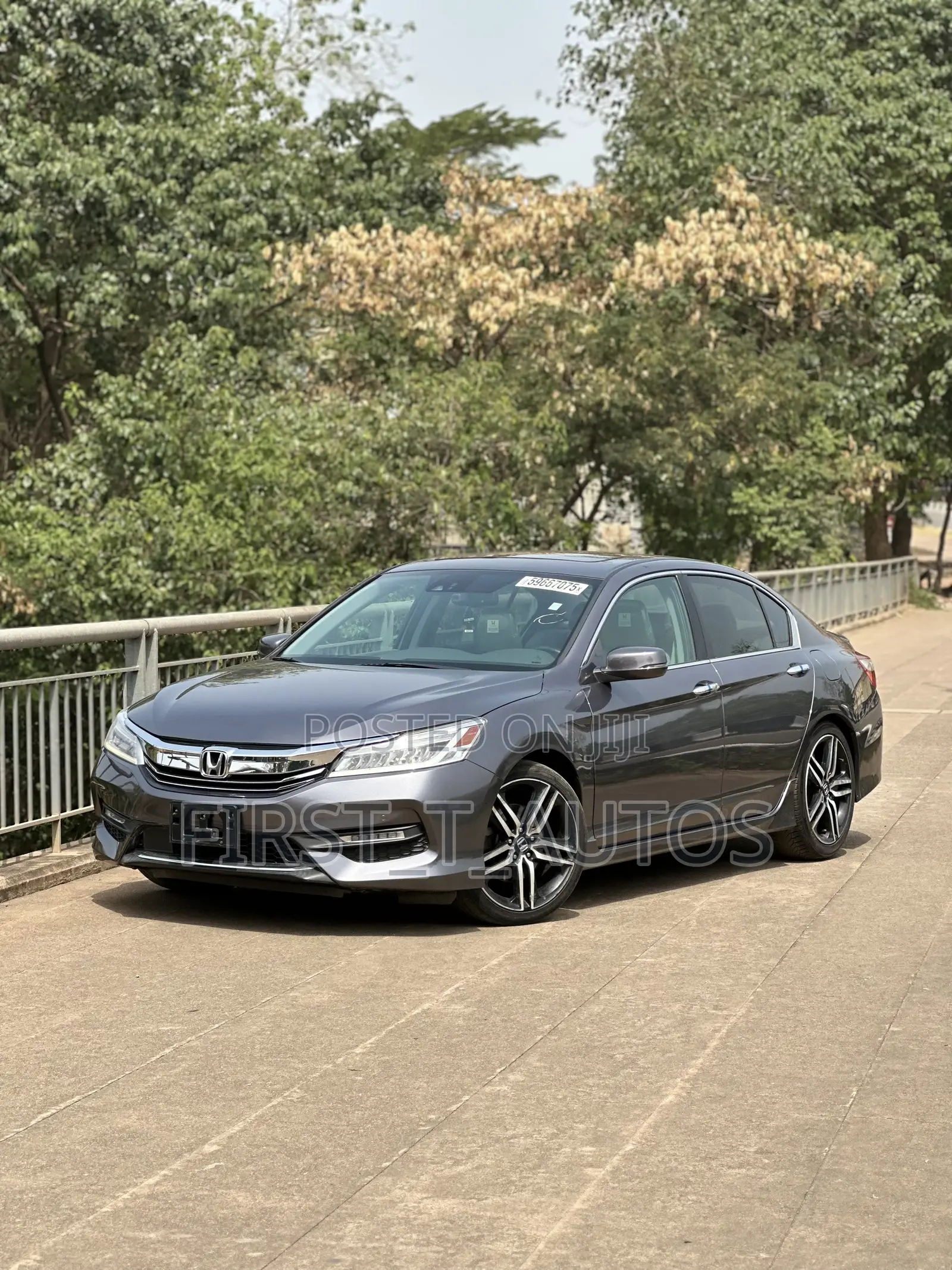 2016 Honda Accord Touring 4dr Sedan FWD (3.5L 6cyl 6A)