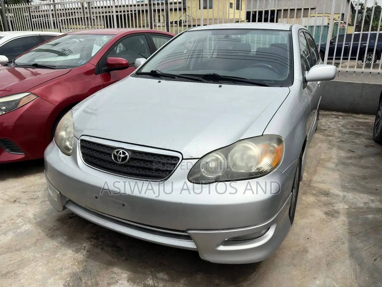 2005 Toyota Corolla S