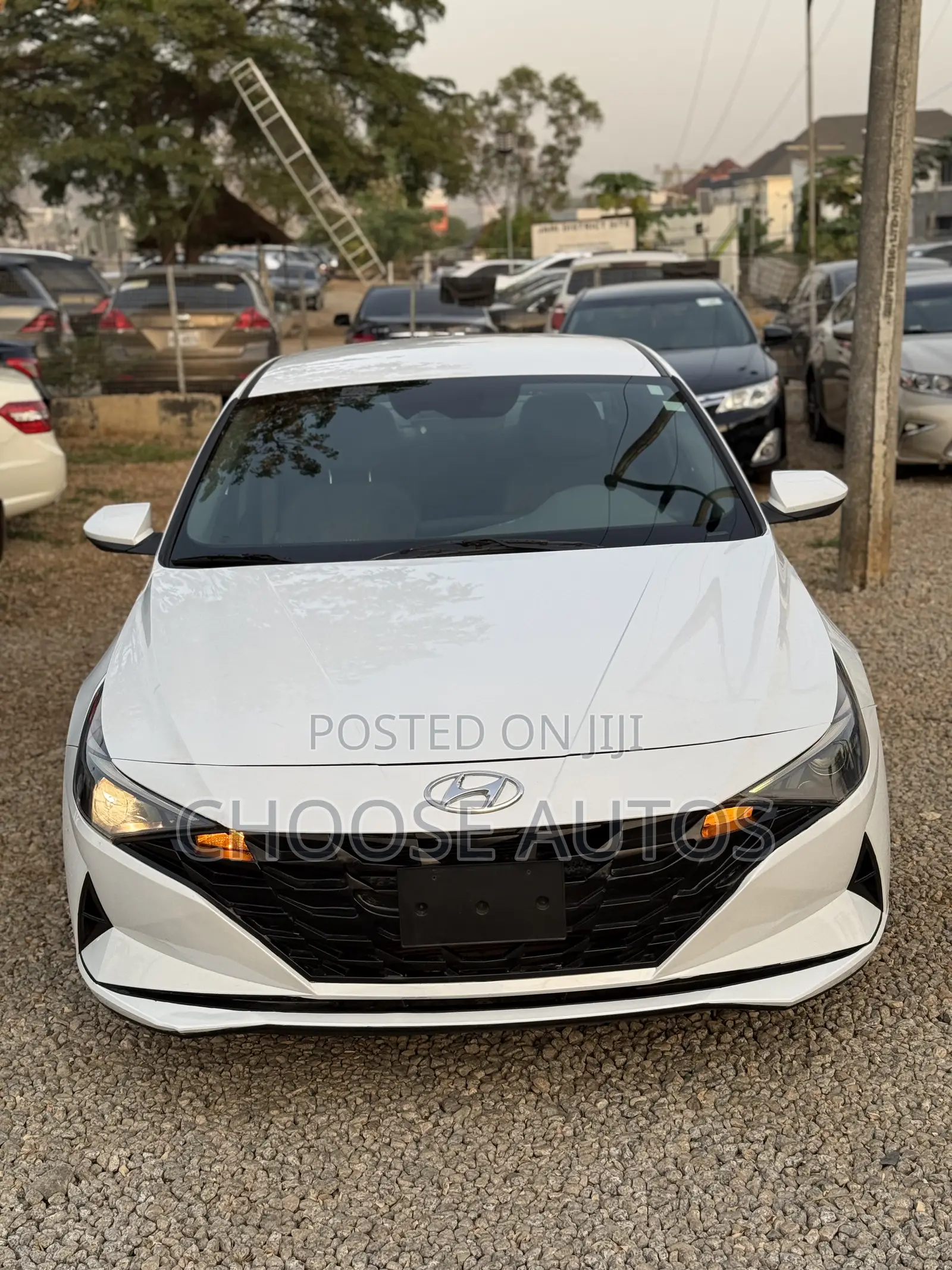 2022 Hyundai Elantra SE