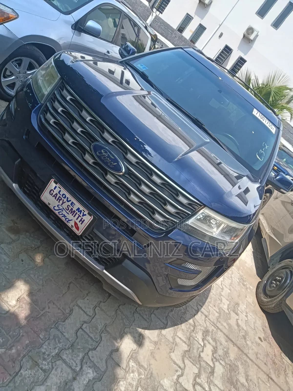 2017 Ford Explorer - Image 1