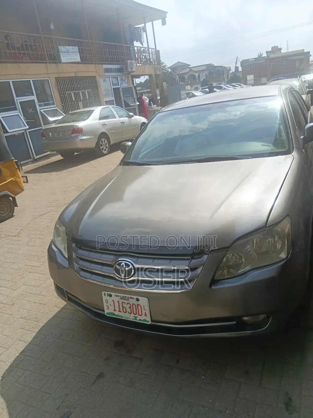 2006 Toyota Avalon XLS