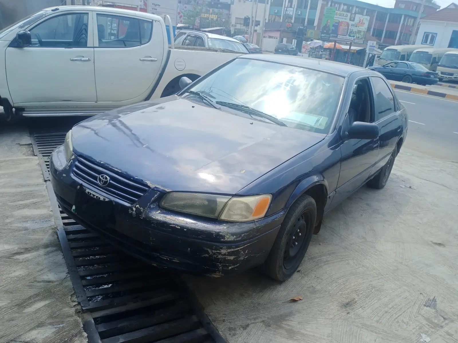 1998 Toyota Camry - Image 1