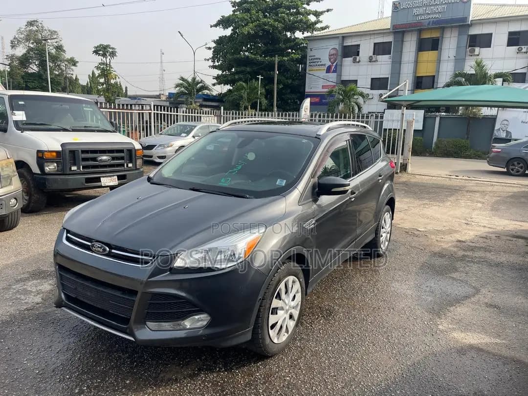 2015 Ford Escape SE 4dr SUV (1.6L 4cyl Turbo 6A) - Image 1