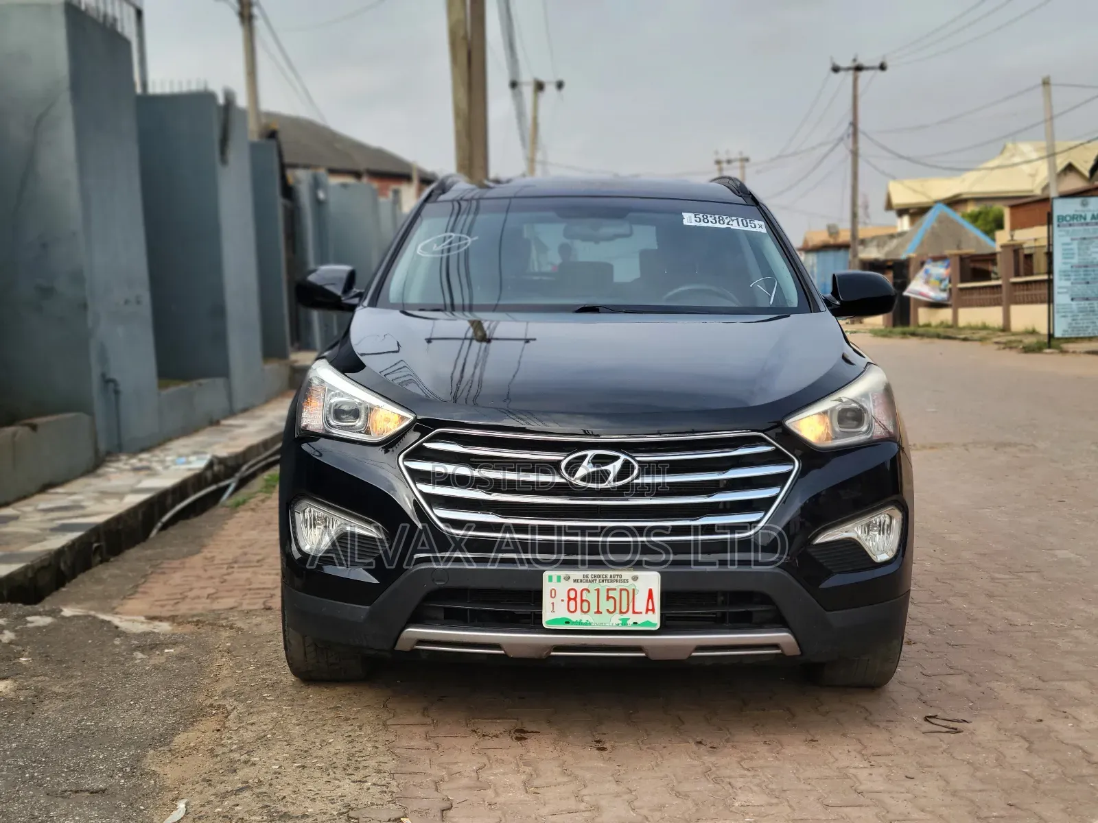 2015 Hyundai Santa Fe - Image 1