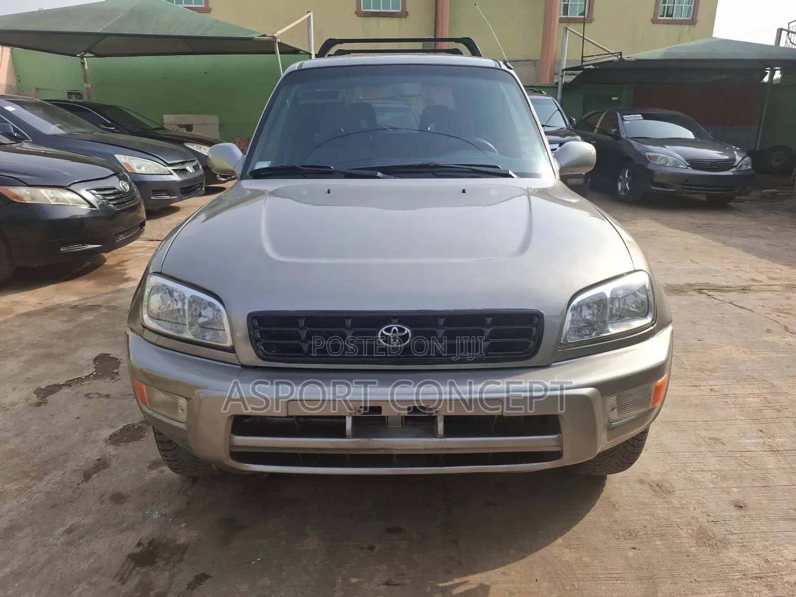 1999 Toyota Rav4 Base FWD