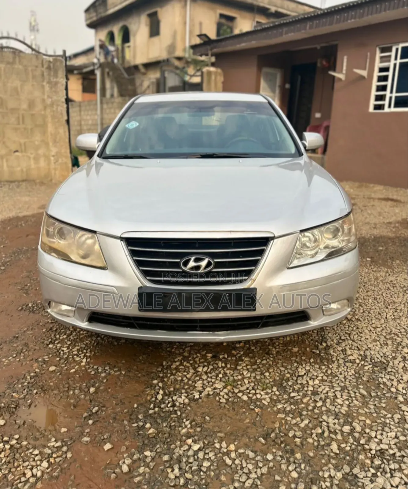 2011 Hyundai Sonata - Image 1