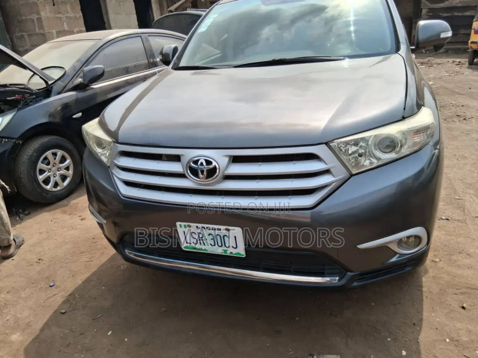 2013 Toyota Highlander - Image 1