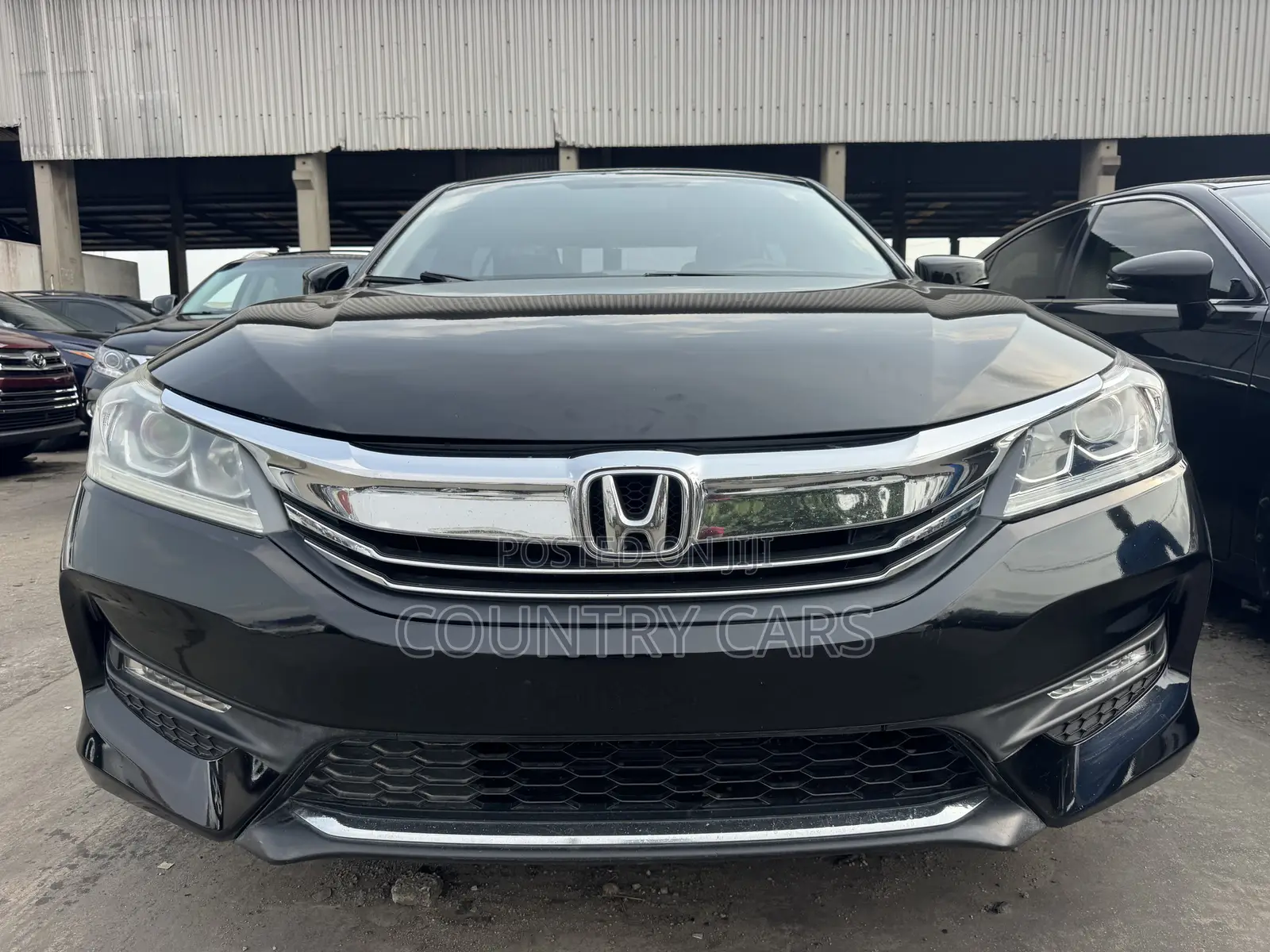 2016 Honda Accord Sport 4dr Sedan FWD (2.4L 4cyl 2A)