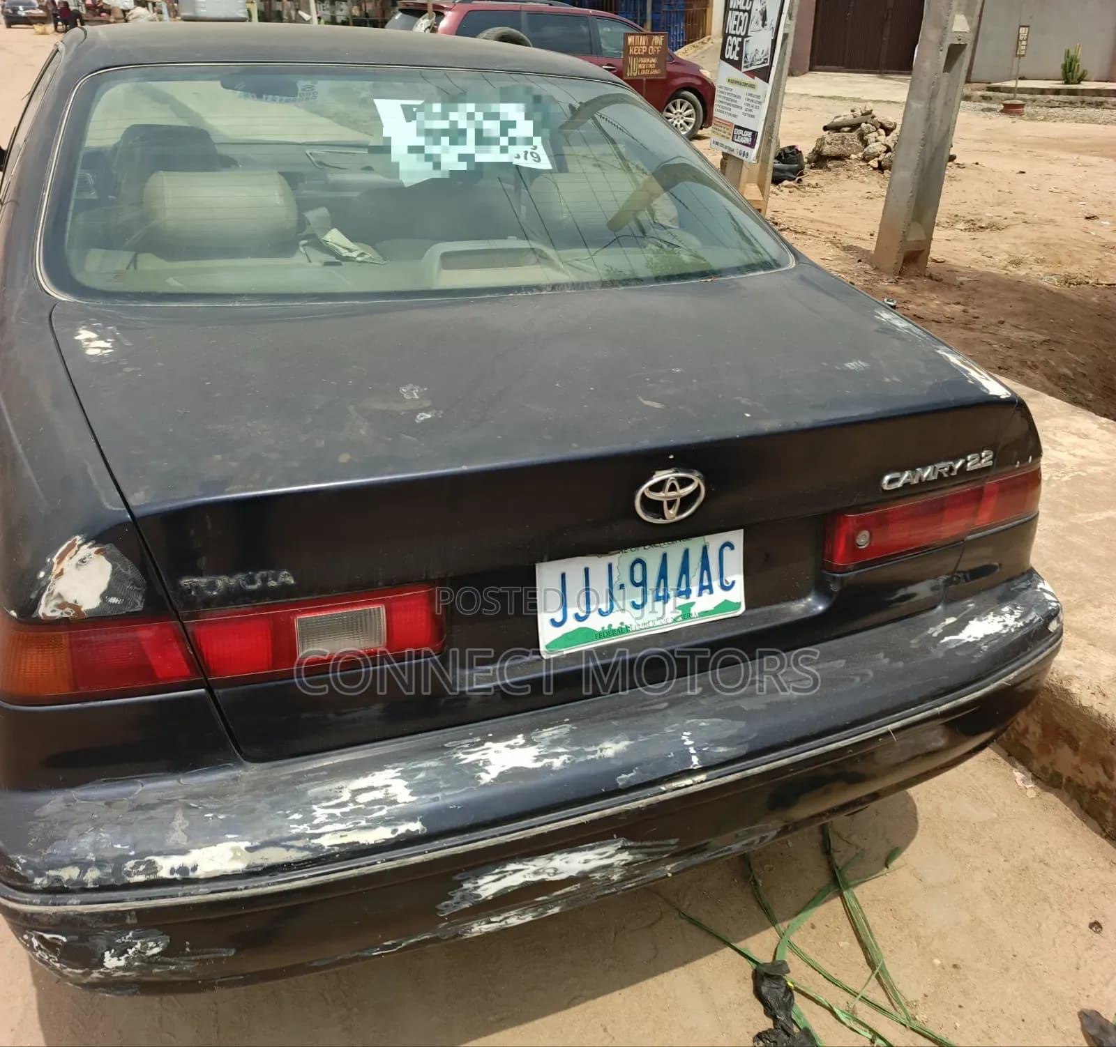 2001 Toyota Camry LE 4dr Sedan (2.2L 4cyl 4A)