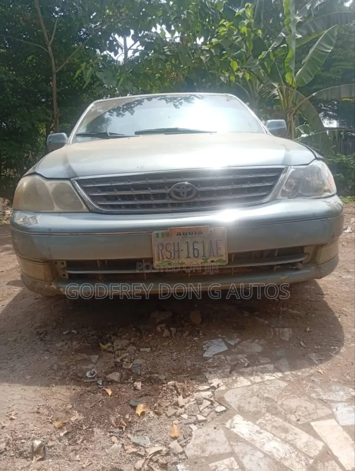 2003 Toyota Avalon - Image 1