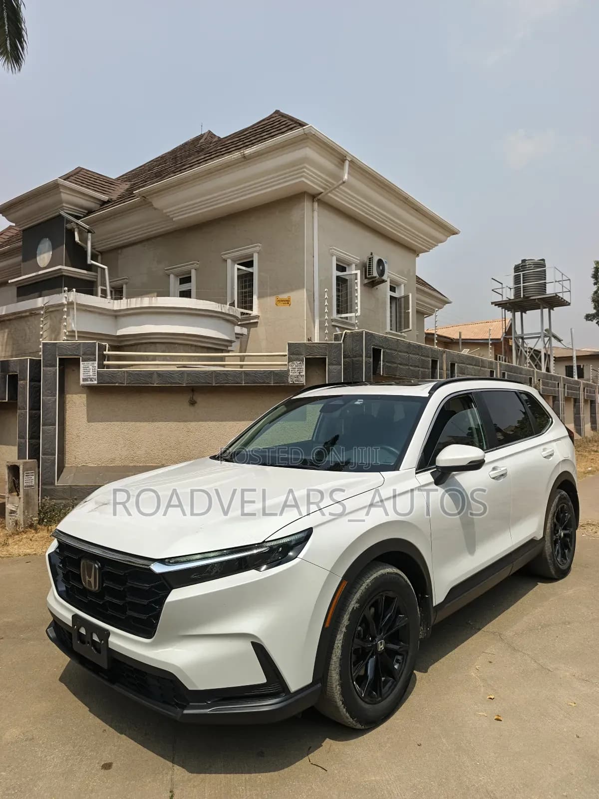 2023 Honda Cr V - Image 1