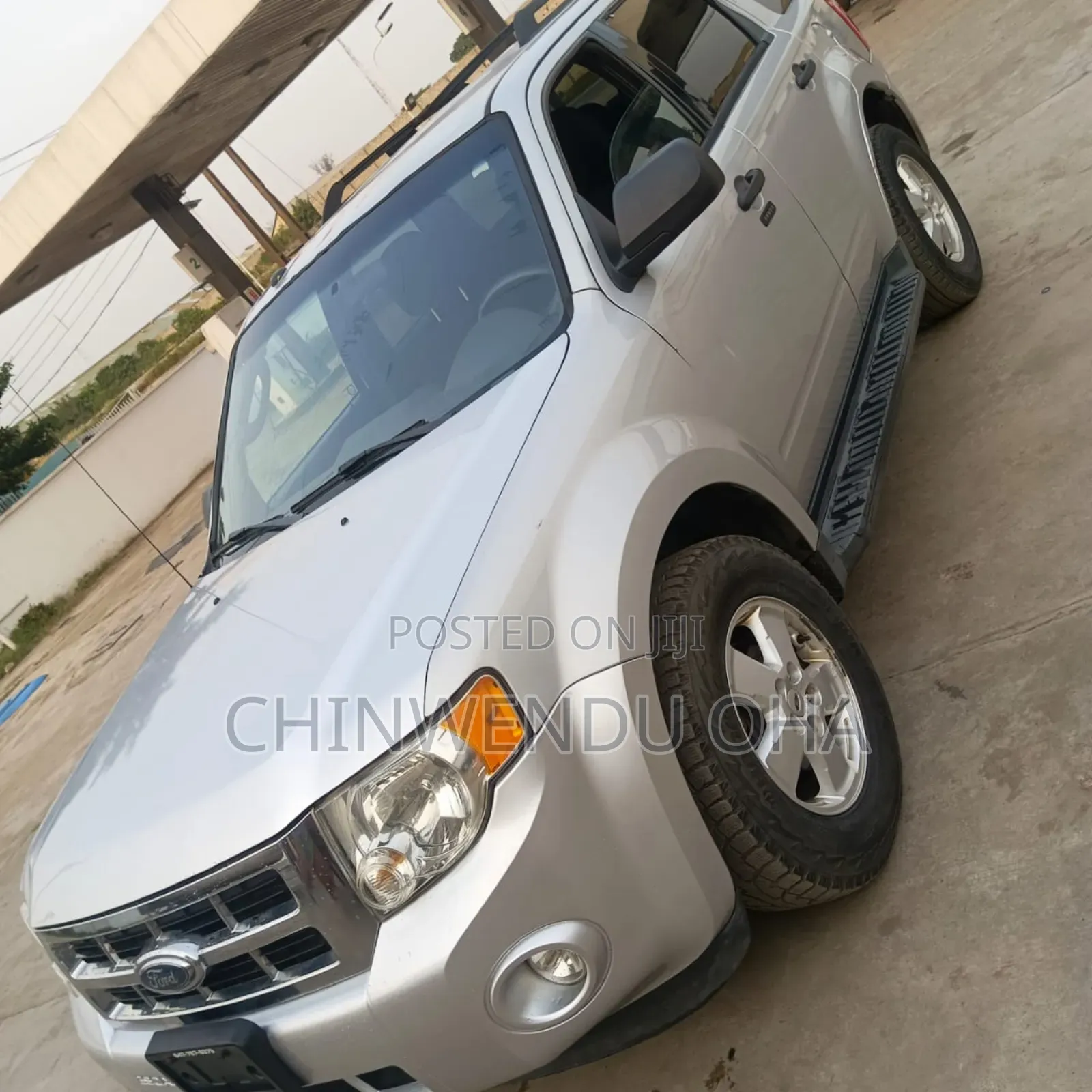 2009 Ford Escape - Image 1