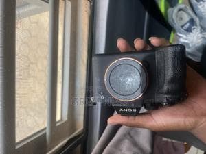 Sony A7iv With Sony 35mm Lens