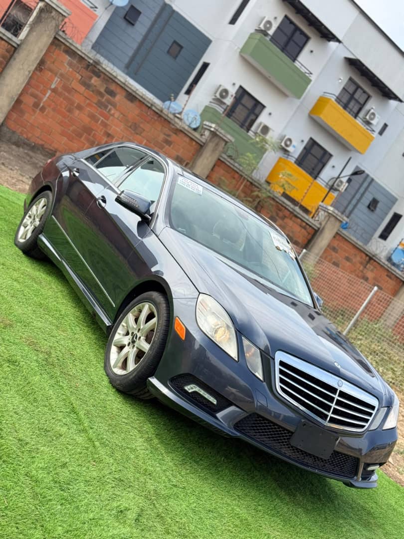 2011 Mercedes Benz E350
