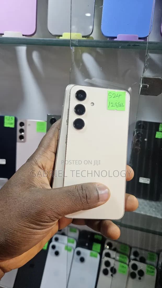 Samsung Galaxy S24 128 GB White