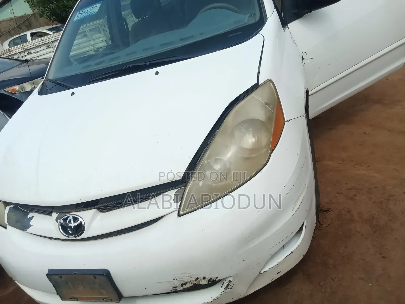 2006 Toyota Sienna - Image 1