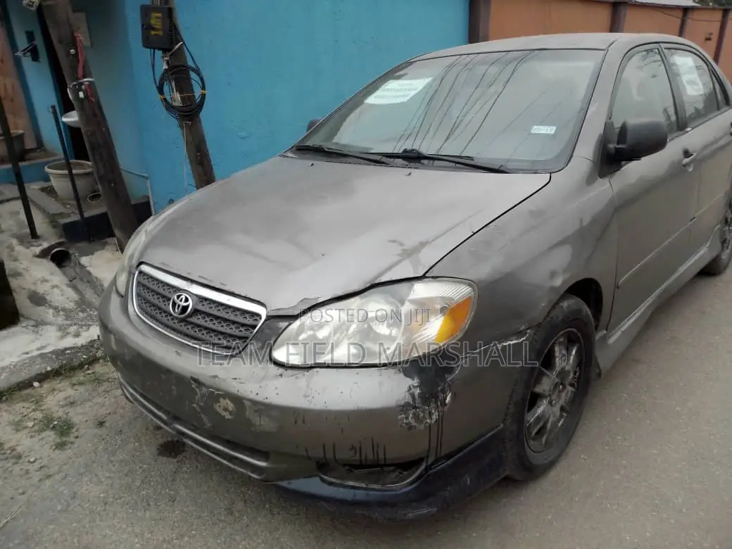2003 Toyota Corolla Sedan - Image 1