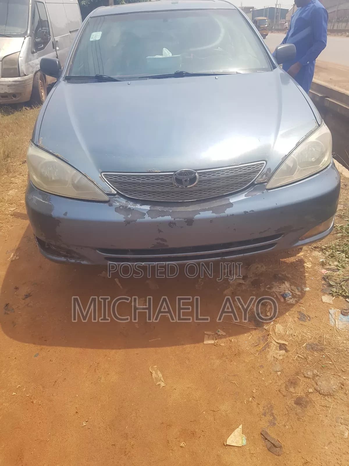 2003 Toyota Camry LE 4dr Sedan (2.4L 4cyl 5M)