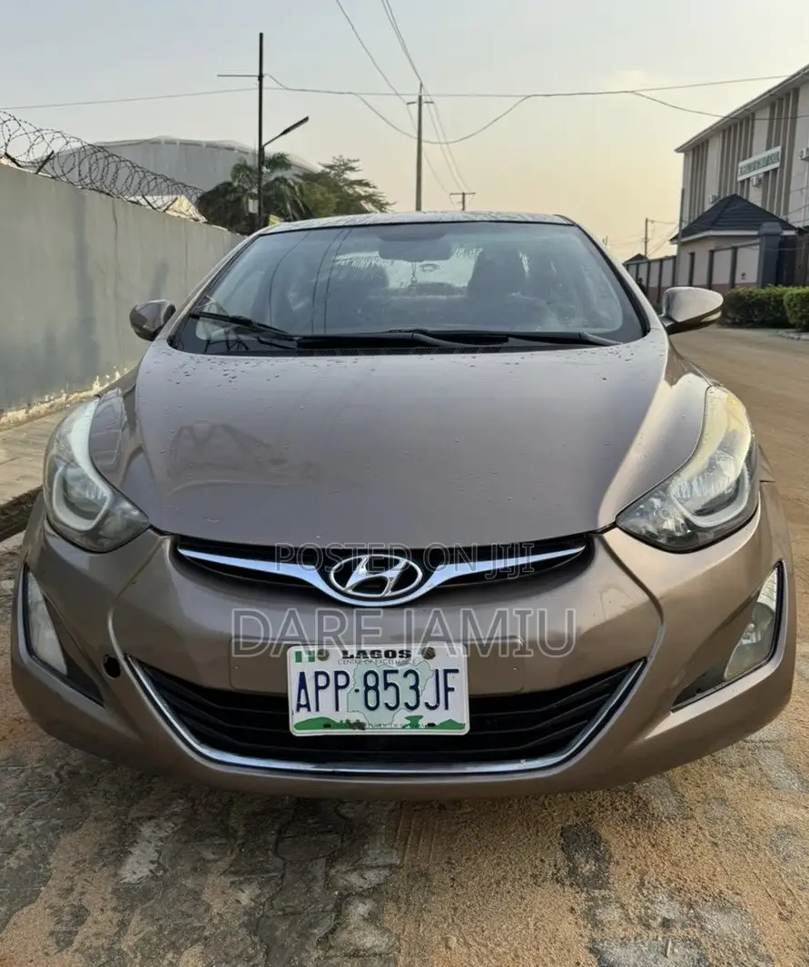 2013 Hyundai Elantra Limited Sedan FWD (1.8L 4cyl 6A) - Image 1