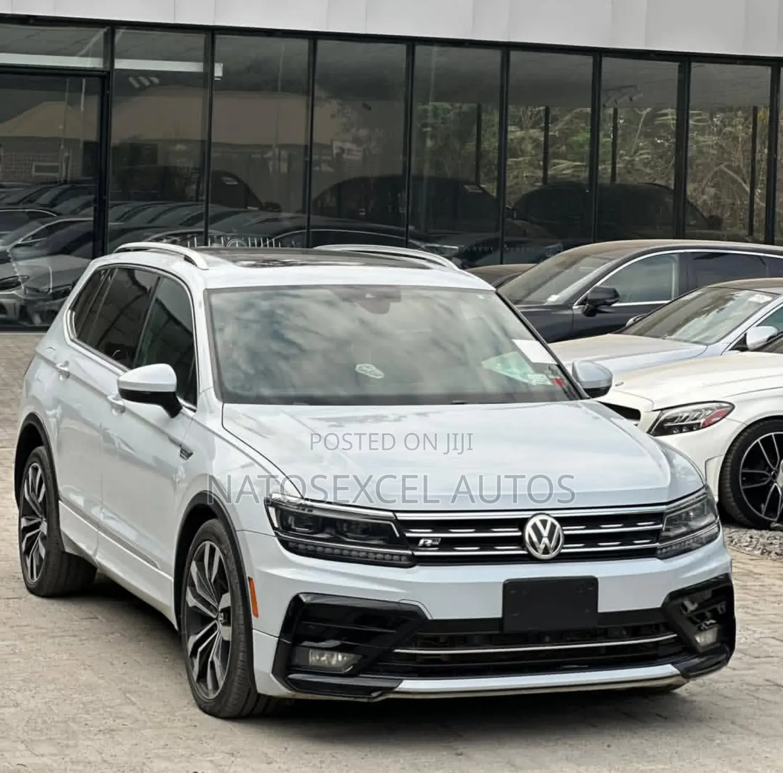 2018 Volkswagen Tiguan 2.0T SEL Premium AWD 4MOTION